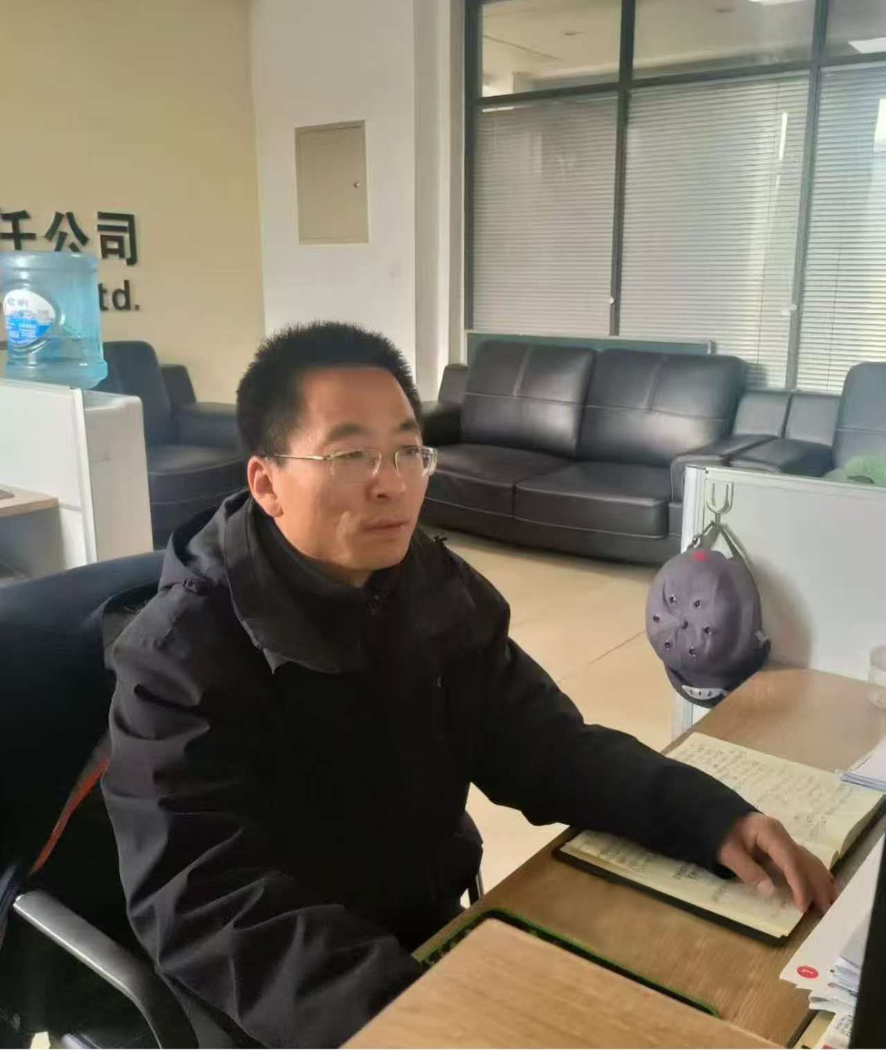 中共爱游戏体育-爱游戏官方网站
委员会关于对2025年度“产投榜样”进行公示的公告(图2)